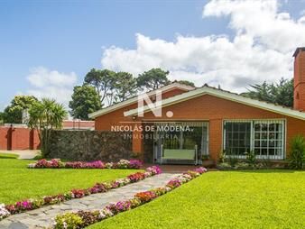 https://web5.gallito.com.uy/vende-casa-de-3-dormitorios-en-cantegril-punta-del-este-inmuebles-25018669