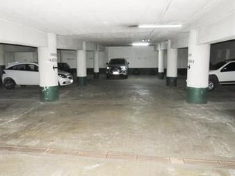 https://www.gallito.com.uy/venta-cochera-centro-inmuebles-27245615