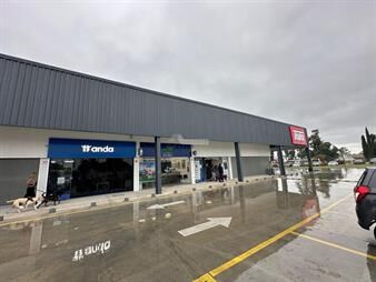 https://www.gallito.com.uy/alquiler-local-comercial-barros-blancos-ruta-8-y-ruta-74-ce-inmuebles-27245996