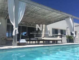 https://www.gallito.com.uy/casa-en-venta-y-alquiler-de-estilo-minimalista-de-inmuebles-25844619