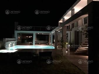 https://web5.gallito.com.uy/casa-con-vista-al-mar-en-barrio-privado-jose-inmuebles-21281246
