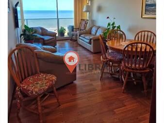 https://www.gallito.com.uy/venta-apartamento-2-dormitorios-2-baños-en-inmuebles-27247042