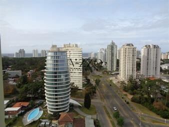 https://web5.gallito.com.uy/roosevelt-terraza-con-parrillero-propio-3-en-inmuebles-26928304