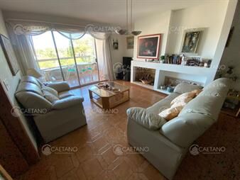 https://web5.gallito.com.uy/apartamento-disponible-en-alquiler-anual-e-inmuebles-27200973