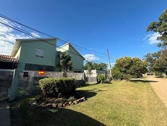 https://www.gallito.com.uy/venta-casa-4-dormitorios-piscina-atlantida-inmuebles-24966093