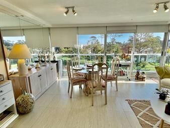 https://web5.gallito.com.uy/apartamento-en-mansa-2-dormitorios-consulte-inmuebles-27261478