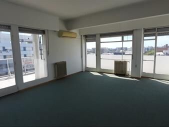 https://web5.gallito.com.uy/penthouse-proximo-u-catolica-2-dormitorios-con-renta-inmuebles-26732770
