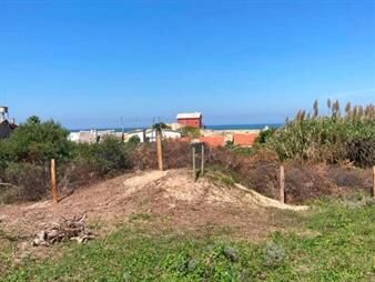 https://web5.gallito.com.uy/venta-terreno-oportunidad-en-punta-del-diablo-rocha-inmuebles-27169405