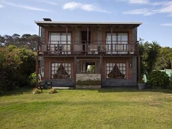https://www.gallito.com.uy/casa-la-juanita-inmuebles-21428528
