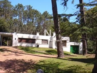 https://www.gallito.com.uy/casa-4-dormitorios-en-portezuelo-inmuebles-25041767