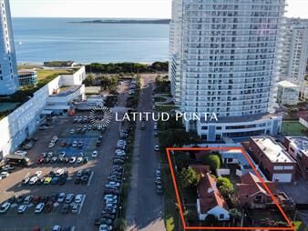 https://web5.gallito.com.uy/terreno-para-proyecto-en-playa-mansa-parada-4-inmuebles-25975684