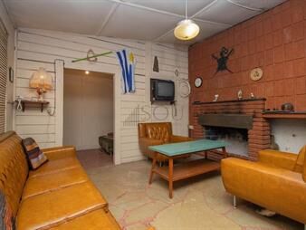 https://www.gallito.com.uy/venta-casa-1-dormitorio-araminda-metros-del-mar-inmuebles-27025858