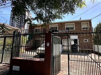 https://www.gallito.com.uy/venta-malvin-deposito-200m2-y-casa-1-dormitorio-ph-inmuebles-26918133