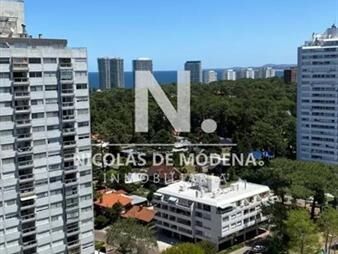 https://web5.gallito.com.uy/elegante-apartamento-en-bellagio-tower-con-inmuebles-25042784