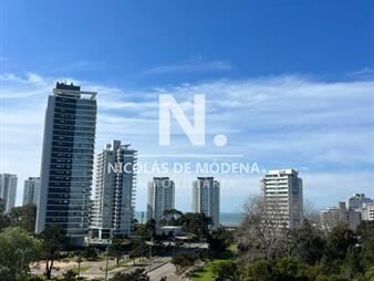 https://web5.gallito.com.uy/vende-apartamento-de-3-dormitorios-en-roosevelt-inmuebles-26093033