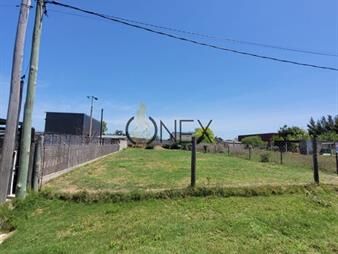 https://web5.gallito.com.uy/terreno-alto-centrico-y-buena-superficie-paysandu-inmuebles-27307207