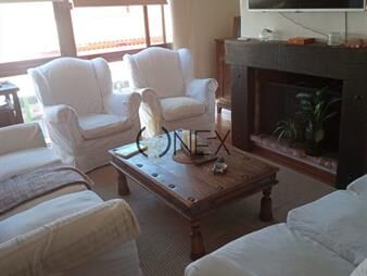 https://www.gallito.com.uy/apartamento-en-venta-centro-de-maldonado-inmuebles-27307689