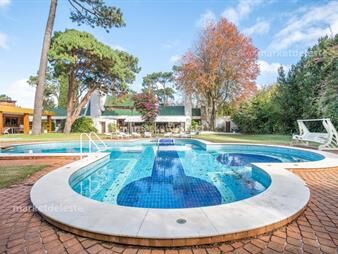 https://web5.gallito.com.uy/casa-en-la-mansa-inmuebles-25367158