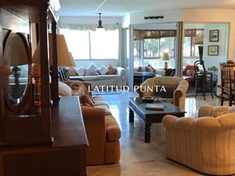 https://web5.gallito.com.uy/apartamento-en-roosevelt-3-dormitorios-mas-inmuebles-27184478