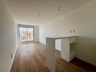 https://www.gallito.com.uy/venta-con-renta-de-monoambiente-y-garaje-en-tres-cruces-inmuebles-26917743