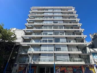 https://www.gallito.com.uy/venta-apartamento-2-dormitorios-y-garaje-con-renta-cordon-inmuebles-23423993
