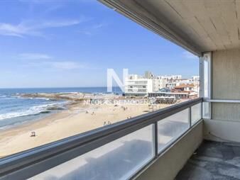 https://web5.gallito.com.uy/apartamento-en-venta-de-3-dormitorios-en-punta-inmuebles-25042325