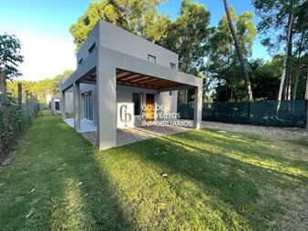 https://www.gallito.com.uy/casa-en-venta-2-dormitorios-2-baã±os-pinares-del-inmuebles-26749337