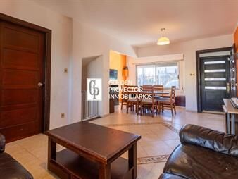 https://www.gallito.com.uy/apartamento-en-venta-3-dormitorios-y-cochera-en-inmuebles-26874544