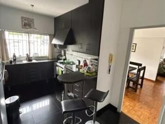 https://www.gallito.com.uy/venta-de-lujoso-apartamento-de-3-dormitorios-en-inmuebles-26597788