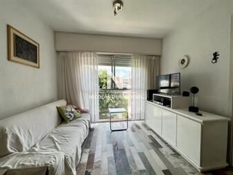 https://web5.gallito.com.uy/venta-apto-2-dormitorios-punta-del-este-inmuebles-25042657