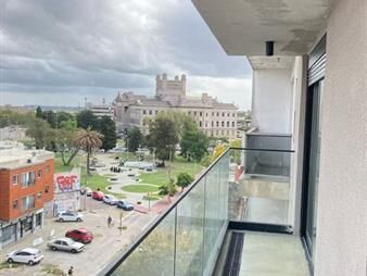 https://web5.gallito.com.uy/venta-apartamento-dos-dormitorios-tres-cruces-inmuebles-27162093