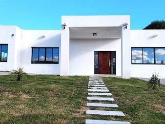 https://www.gallito.com.uy/alquiler-casa-de-4-dormitorios-en-mirador-de-la-tahona-inmuebles-27332145