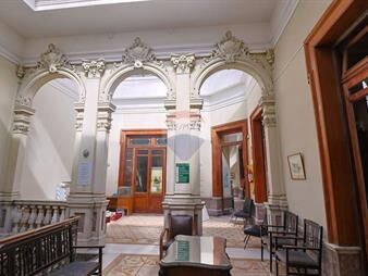 https://www.gallito.com.uy/venta-edificio-comercial-ciudad-vieja-con-renta-inmuebles-27332486