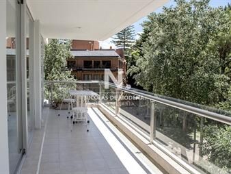 https://web5.gallito.com.uy/apartamento-en-venta-de-2-dormitorios-en-playa-inmuebles-24995934