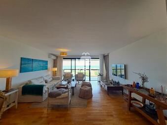 https://web5.gallito.com.uy/apartamento-frente-al-mar-2-dormitorios-mas-inmuebles-25716620
