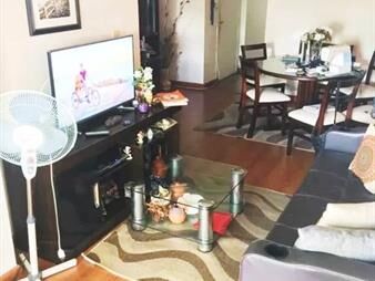 https://web5.gallito.com.uy/apartamento-en-venta-2-dormitorios-1-baño-con-inmuebles-18980163