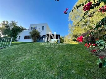 https://web5.gallito.com.uy/casa-en-pinares-de-2-dormitorios-en-gran-terreno-inmuebles-24594535