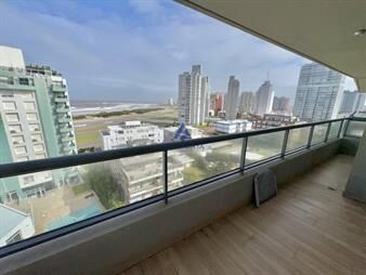 https://web5.gallito.com.uy/apartamento-en-brava-punta-del-este-2-dormitorios-inmuebles-27284080