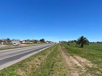 https://web5.gallito.com.uy/terreno-sobre-ruta-102-inmuebles-27347088