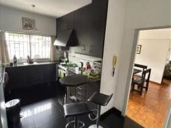 https://www.gallito.com.uy/venta-de-lujoso-apartamento-de-3-dormitorios-en-inmuebles-27347202