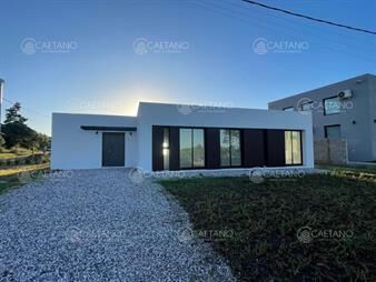 https://web5.gallito.com.uy/venta-casa-3-dormitorios-inmuebles-24931852
