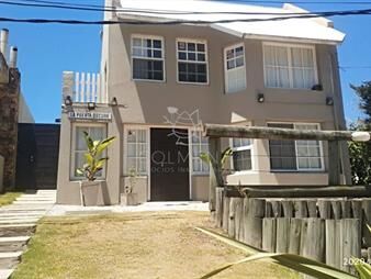 https://web5.gallito.com.uy/casa-de-5-dormitorios-en-montoya-punta-del-este-inmuebles-25583196