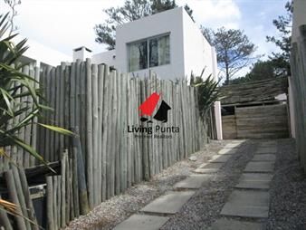 https://web5.gallito.com.uy/casa-en-montoya-5-dormitorios-inmuebles-27352278