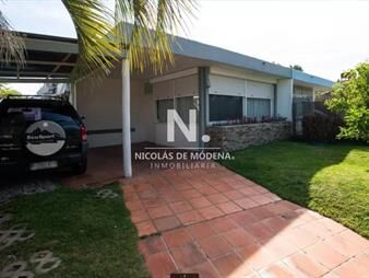 https://web5.gallito.com.uy/casa-en-venta-de-3-dormitorios-zona-cantegril-inmuebles-25042419