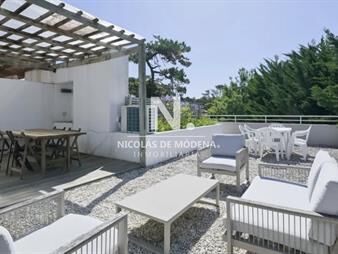 https://web5.gallito.com.uy/vende-apto-de-2-dormitorios-penthouse-en-playa-inmuebles-26773818