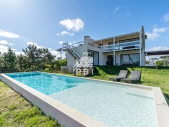 https://www.gallito.com.uy/venta-casa-ubicada-en-las-dunas-de-chihuahua-inmuebles-25213951