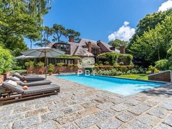 https://web5.gallito.com.uy/magnifica-propiedad-en-el-corazã³n-del-golf-inmuebles-24896744