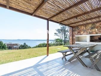 https://web5.gallito.com.uy/vende-apartamento-en-lomo-de-la-ballena-de-1-inmuebles-26059348