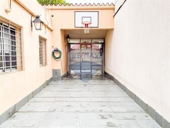 https://web5.gallito.com.uy/venta-casa-en-malvin-sur-tres-dormitorios-cochera-inmuebles-26874091