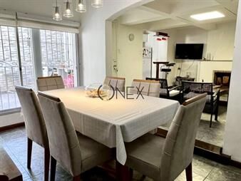 https://web5.gallito.com.uy/venta-casa-4-dormitorios-2-baãos-con-garage-y-inmuebles-27307215